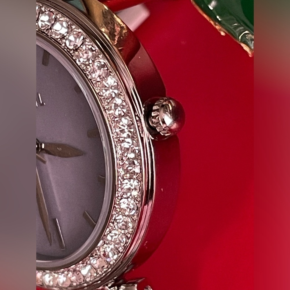 FOSSIL Watch,Fossil Silver Watch with Crystal Accents,Women’s Watch. - Picture 16 of 16